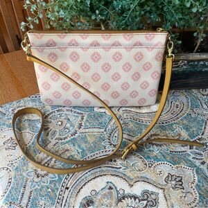 Fossil Sydney Crossbody Purse Cowhide Leather Pink Cream Lavender Pattern